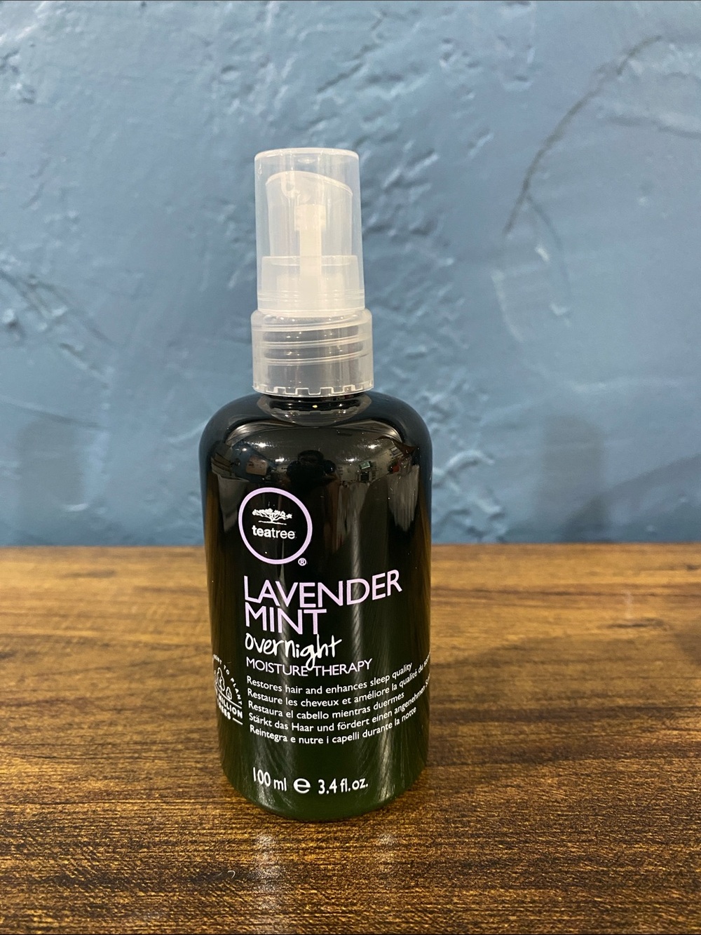 Lavender Mint Overnight Moisture Therapy Spray.New. John Paul Mitchell Tea Tree